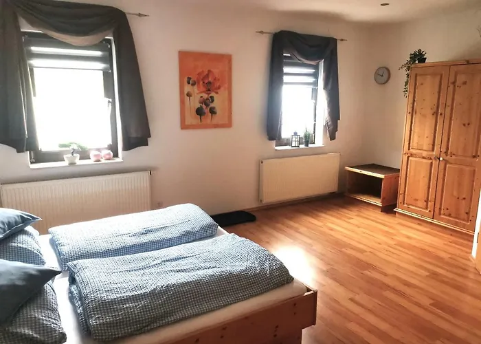 Fraenkischer Hof 여관 Zeitlofs